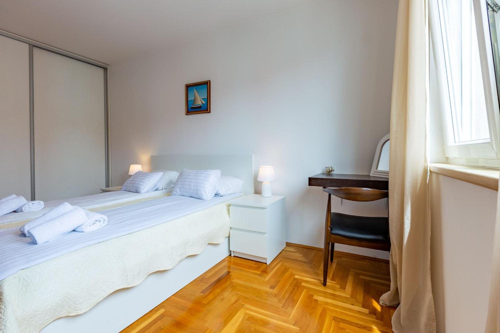 Amarena Studio With Parking Zadar Ngoại thất bức ảnh