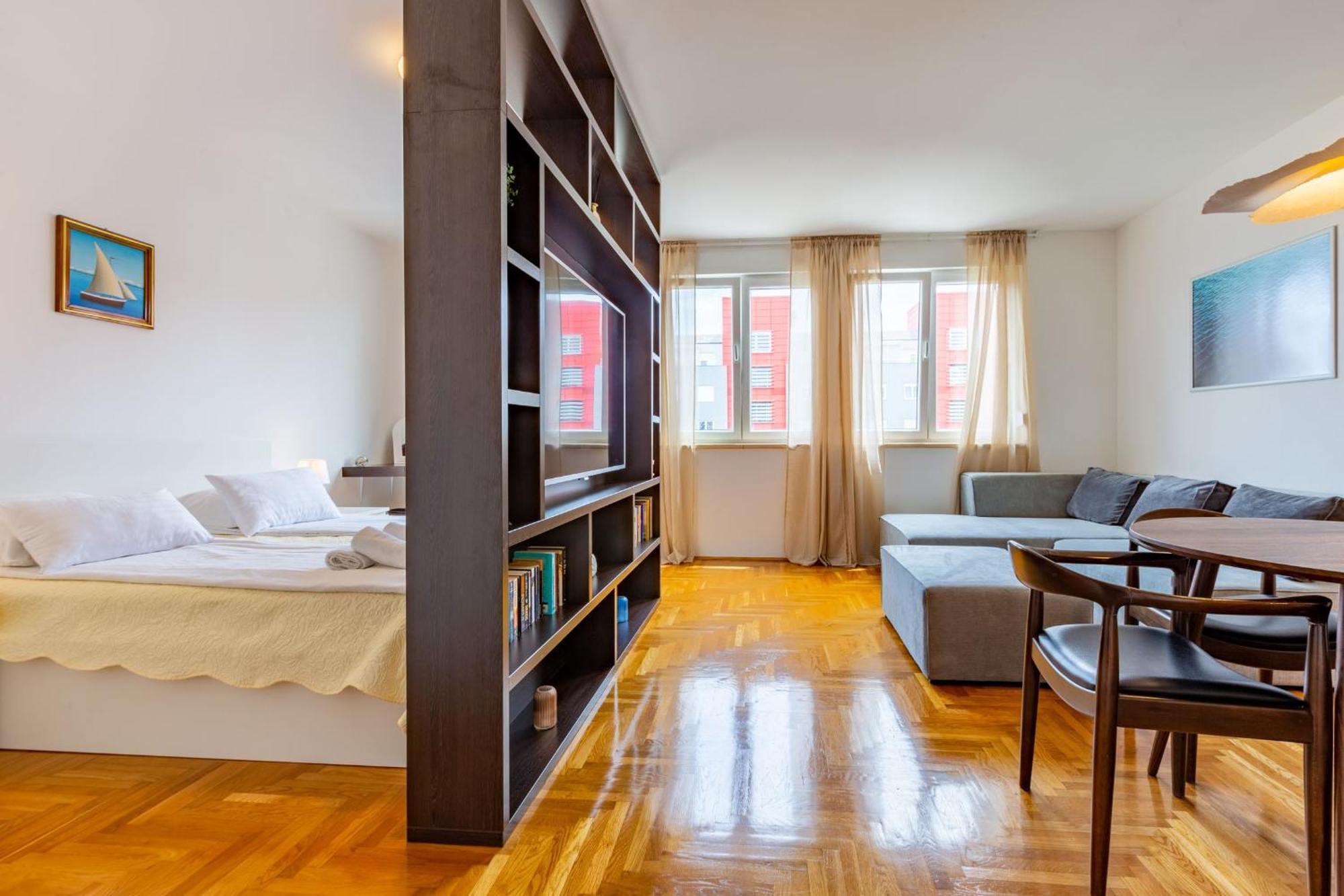 Amarena Studio With Parking Zadar Ngoại thất bức ảnh
